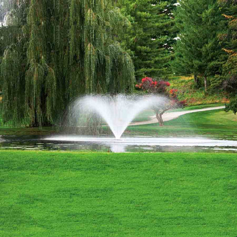 Kasco 5HP Aerating Fountain 5.1VFX with V-Shape Pattern Operating in a Pond with Trees at the Back