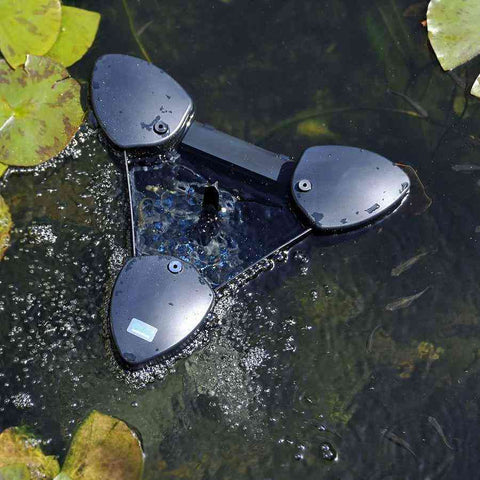 Oase Swimskim Skimmer for Pond Cleaning 50040 in a Pond Operating