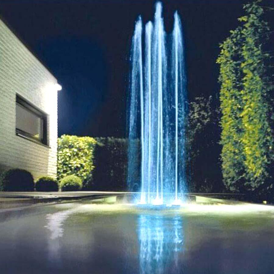 Contemporary Fountain Jets